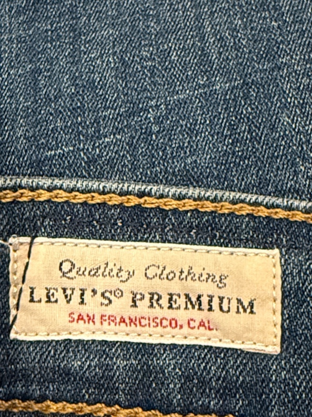 NWT Levi’s Classic Blue Denim Jeans, Size W29 L32, 60% Cotton - Picture 10 of 10
